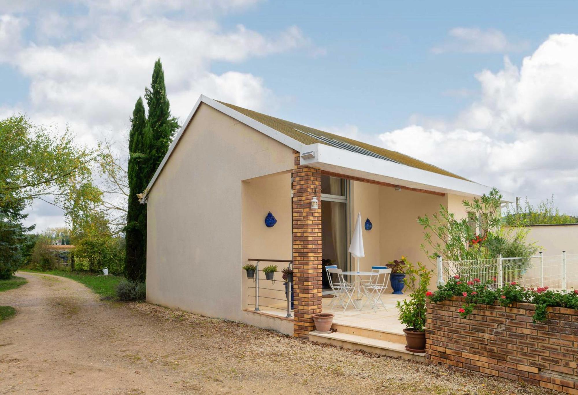 La Petite Maison Gannat Extérieur photo