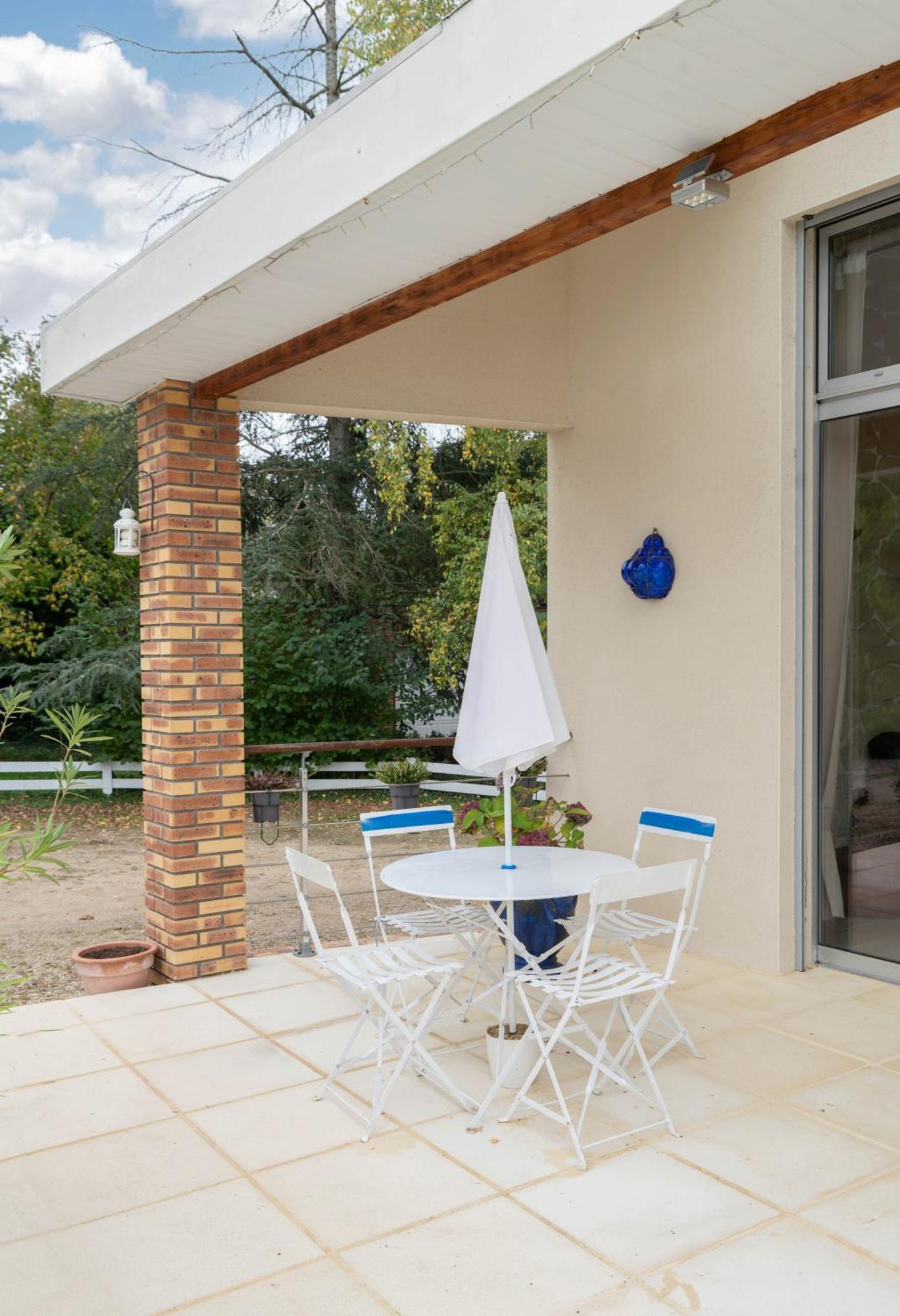 La Petite Maison Gannat Extérieur photo